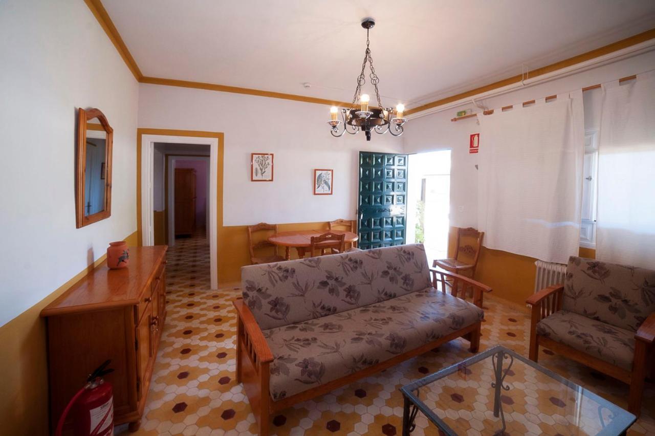 Cortijo De Frias Apartment Cabra Bagian luar foto