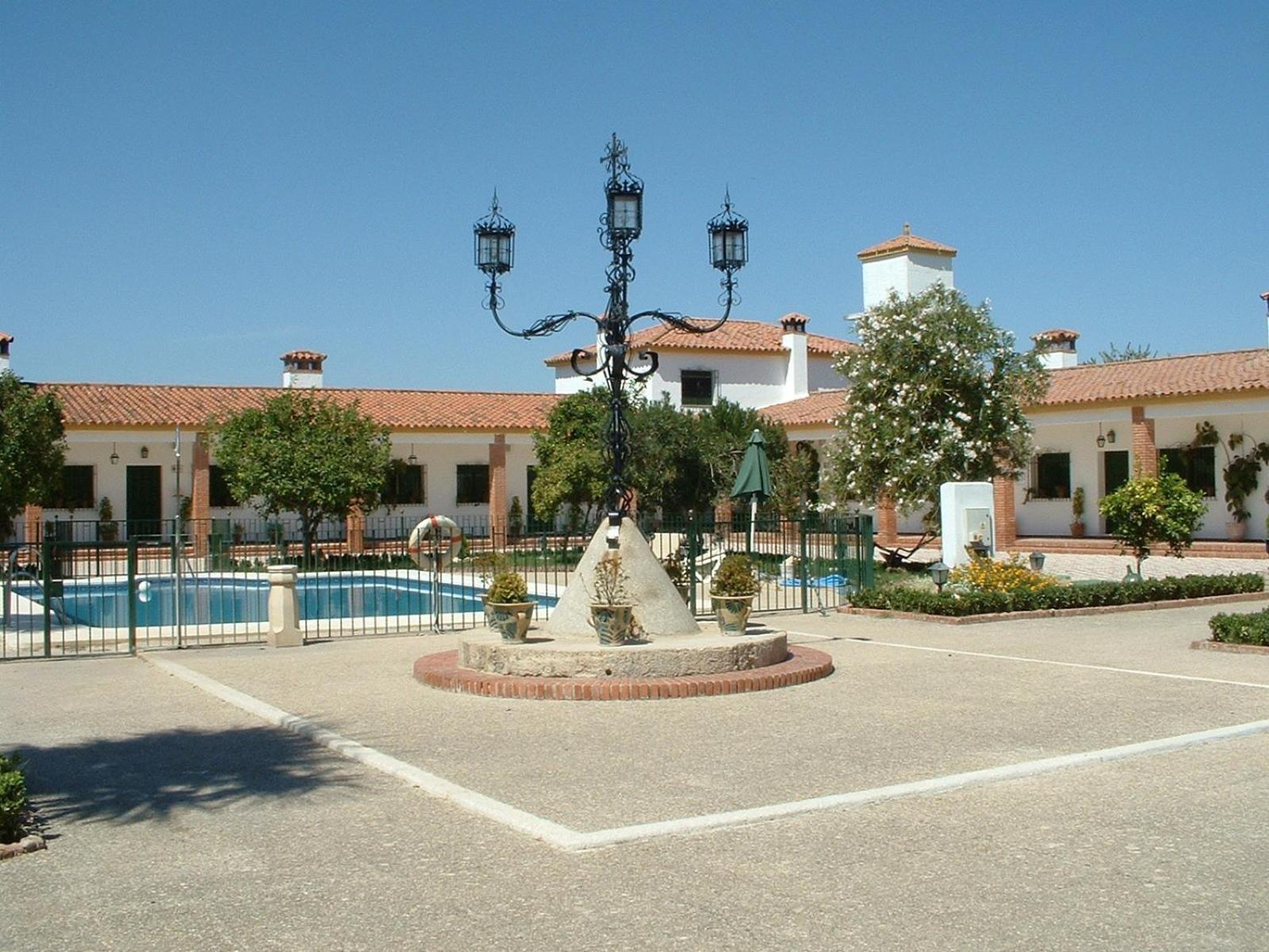 Cortijo De Frias Apartment Cabra Bagian luar foto